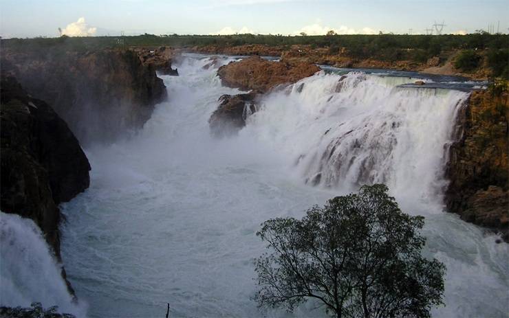 Водопад Паулу-Афонсу